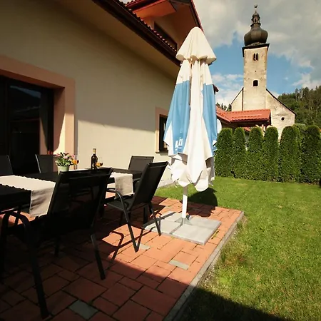 Nina Liptov * Liptovský Ján