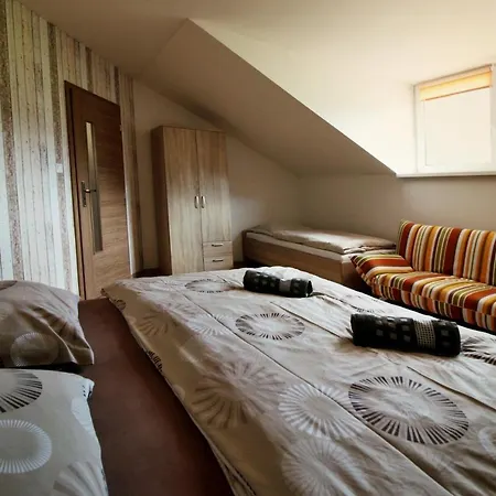 Nina Liptov Dom wakacyjny *