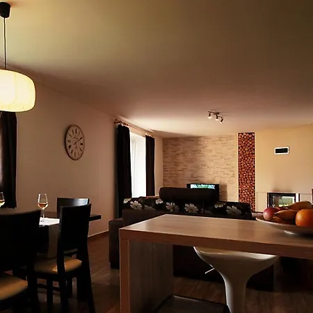 Nina Liptov Dom wakacyjny