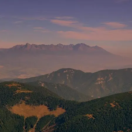 Nina Liptov Dom wakacyjny *